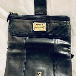 Vintage Fossil Leather Chequebook Wallet / Portefeuille Fossil Style Chéquier